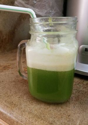 A picture of Yum green juice.