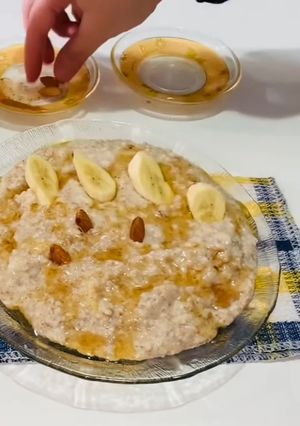 صورة لوصفة شوفان بالموز والقرفة - وجبة الطاقة والدايت