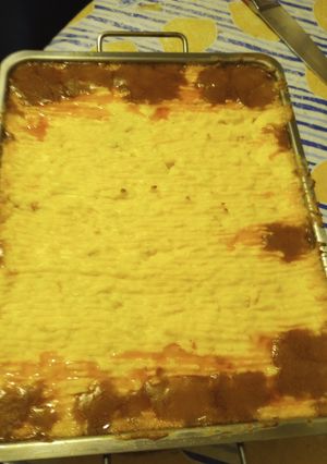 A picture of Hackfleischauflauf mit Kartoffelhaube, German Shepherd Pie.