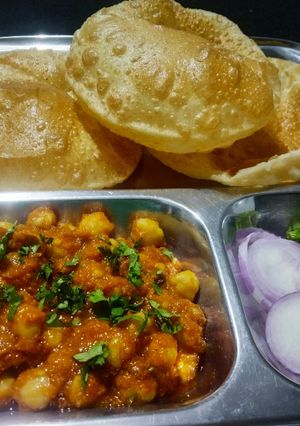 છોલે ભટૂરે રેસીપી મુખ્ય ફોટો