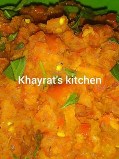 A picture of Carrot and minced meat sauce.