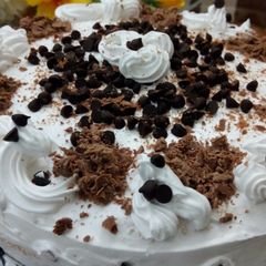 A picture of Chocolate vanilla cake.