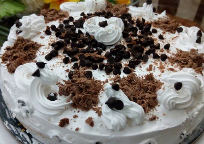 Mini Flourless Chocolate Cake (5-Ingredient Recipe) | PWWB