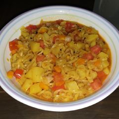 A picture of Veg Tadka Maggi.