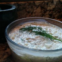 A picture of Tzatziki Sauce.