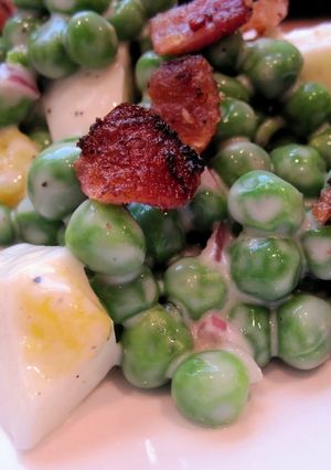 A picture of Pea Salad.