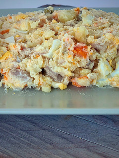 Una foto de Ensaladilla de atún fresco