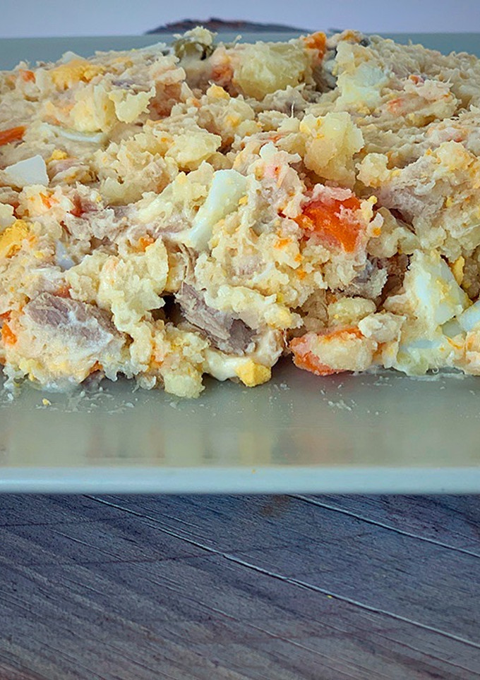 Una foto de Ensaladilla de atún fresco
