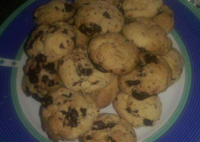 Simple Way to Make Super Quick Homemade Vegan chocolate peanut butter cookies