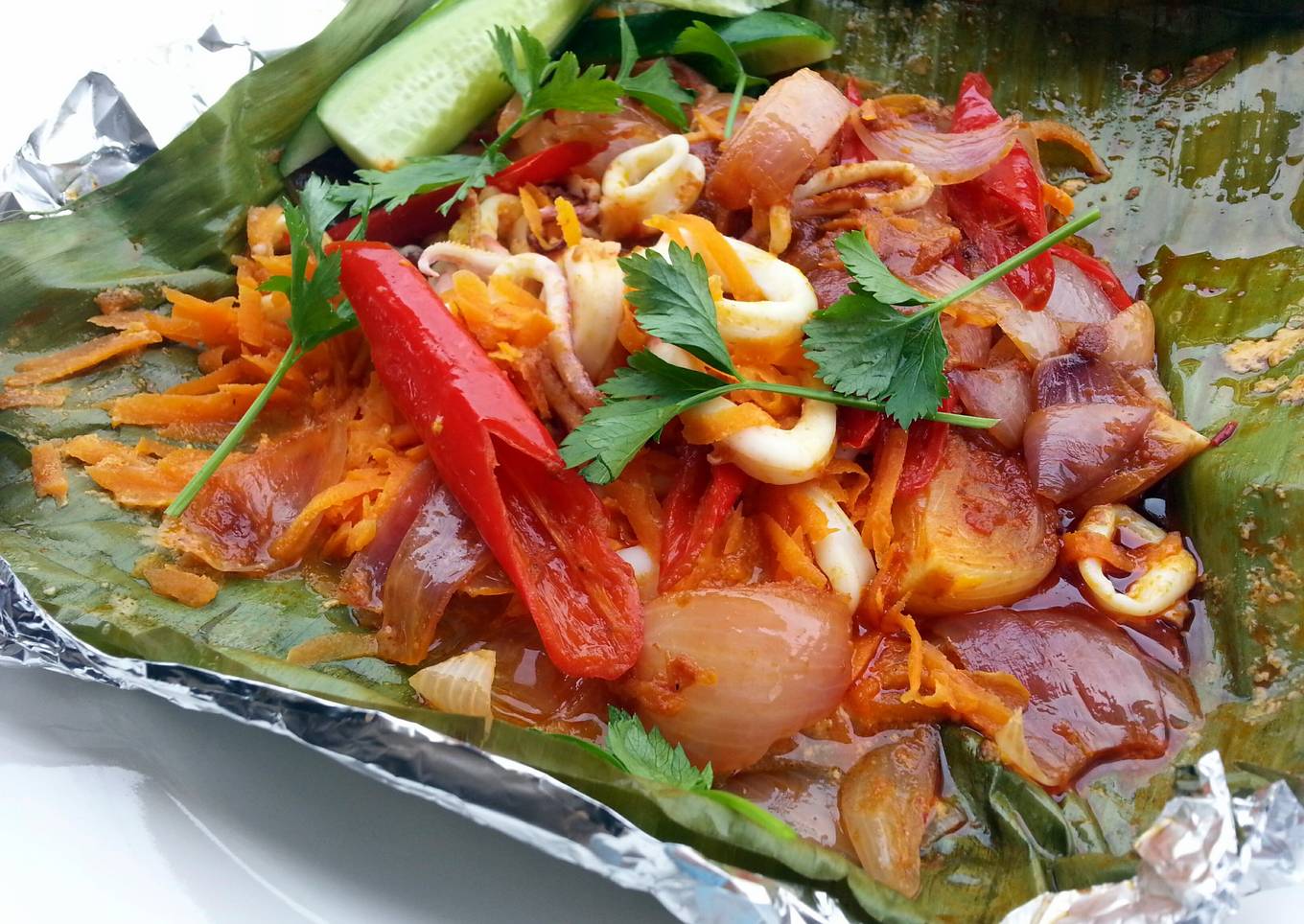 Baked Spicy Calamari / Squid (BANANA LEAF WRAP )