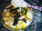 A picture of fried dahi