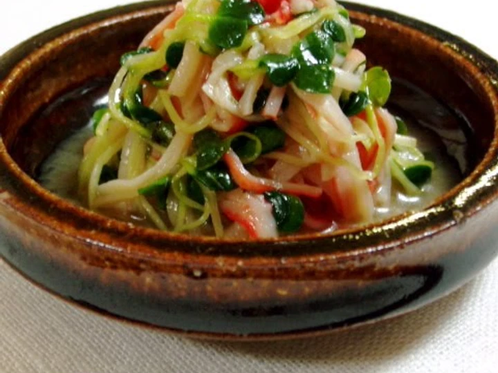 Easy Ways Make|Recipe} Daikon Radish Sprout Salad, Can Pamper Your Tongue