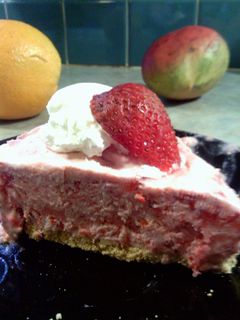 A picture of Creamy Strawberry Pie.