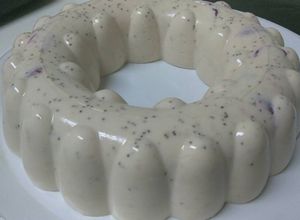 Una foto de Gelatina de queso. Sabor fresa