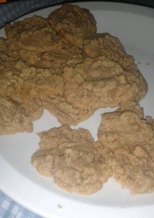 A picture of Peanut butter cookies (flourless).