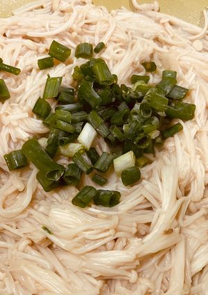 奶油炒金針菇 的食譜成品照片