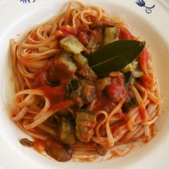 A picture of Eggplant and Tomato Pasta.