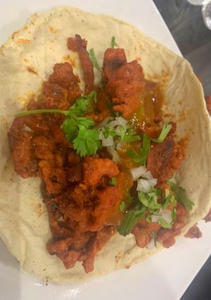Una foto de Carne al pastor casero para seres de otro mundo!