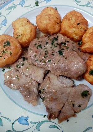 Una foto de Secreto de cerdo con miel y mostaza con patatas dauphines