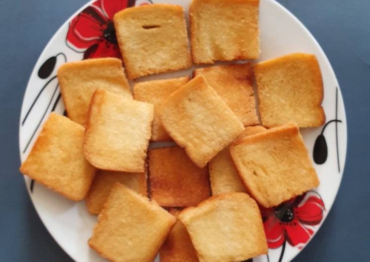 Steps to Prepare Any-night-of-the-week Fried Bread (Croutons)