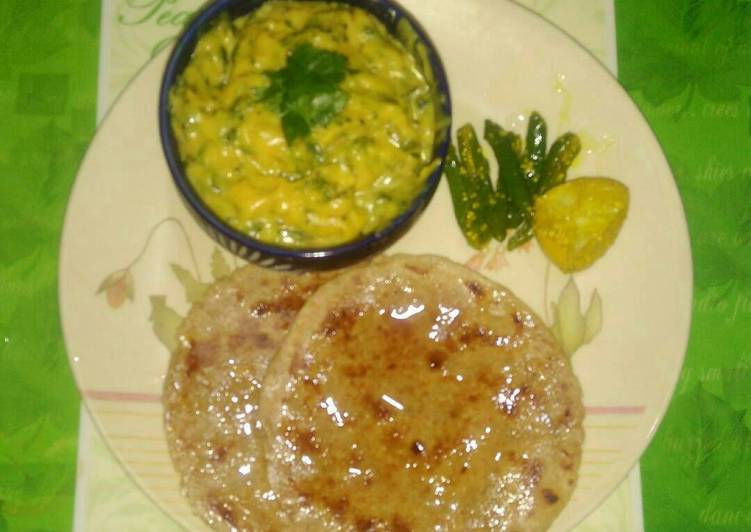 Step-by-Step Guide to Make Super Quick Homemade Methi junka bhakhar (Maharashtrian dish)
