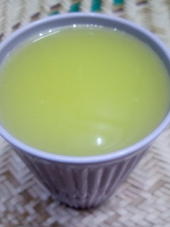 A picture of Cucumber Ginger Juice.
