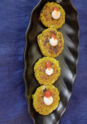 A picture of Corn poha cutlet.