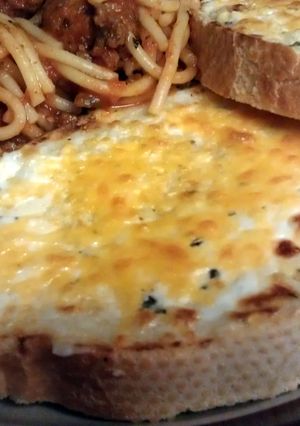 A picture of Three cheese garlic bread.