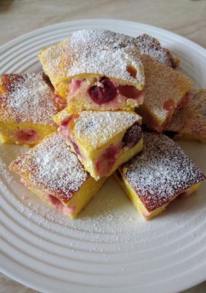 Egyszerű túrós süti lisztmentesen recept fotója