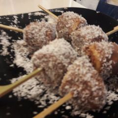A picture of Banana Bites.