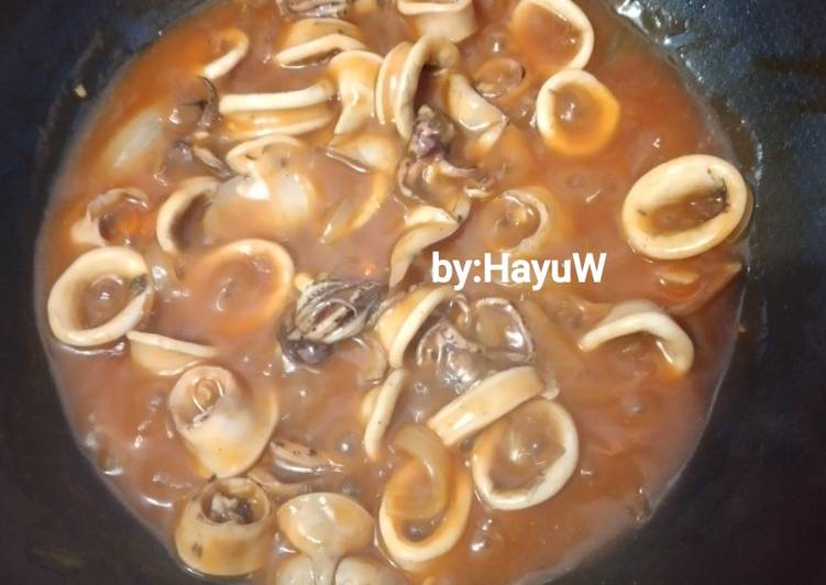 Cara Membuat Cumi Asam Manis Pedas Yang Lezat