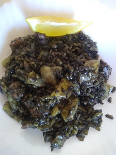 Una foto de Arroz negro