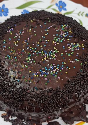 A picture of Wheat Chocolate truffle cake.