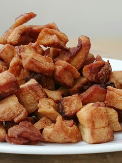 A picture of Deep Fried Pork Lard.