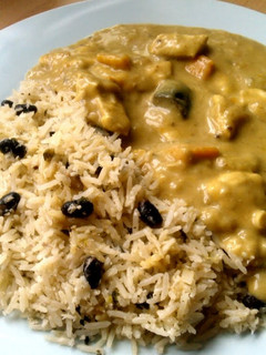 A picture of Vickys Jamaican-Style Coconut Mango Chicken Curry GF DF EF SF NF.