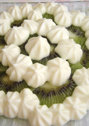 A picture of Ultra-Healthy Yogurt Cheese Cream.