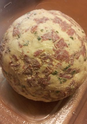 A picture of Chipped beef cheese ball.