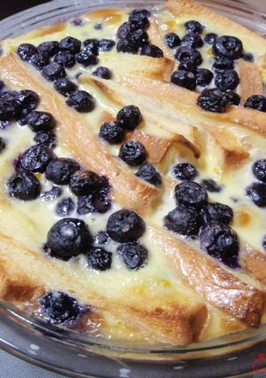A picture of Blueberry Bread Pudding.