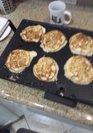 A picture of Dad's Famous Buttermilk Pancakes.