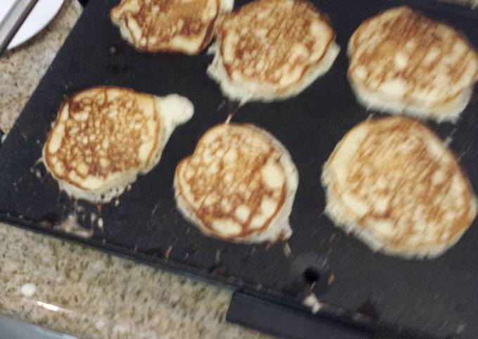 Dad's Famous Buttermilk Pancakes Recipe