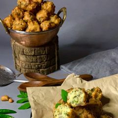 A picture of Rajasthani Moong dal pakode.