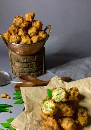 A picture of Rajasthani Moong dal pakode.