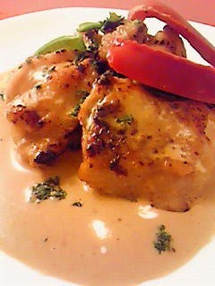 A picture of Authentic French-style Chicken in Cream Sauce.