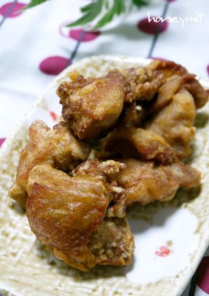 A picture of Chicken Kara-age with Dashida.