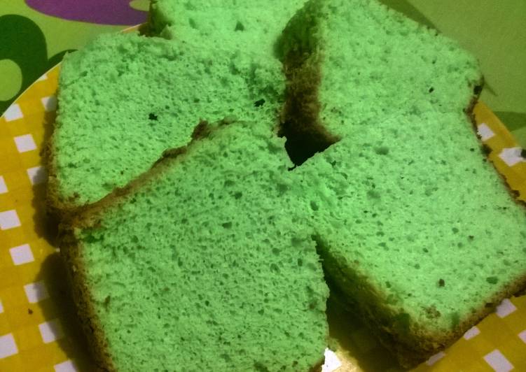 Angel Pandan Cake pure putih telur