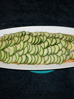 Una foto de SALMÓN AL VAPOR CON PEPINO. JON STYLE