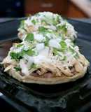Sopes con pollo