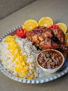 عکسی از دستور مرغ لونگی یا شکم پر شمالی