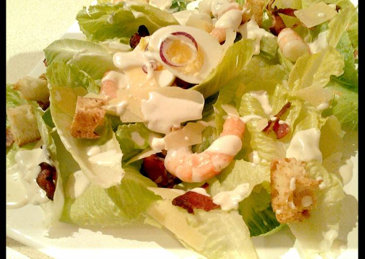 Recipe of Perfect Ceaser salad with prawns