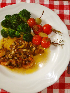 A picture of Anchovy and Tomatoes with Rosemary.